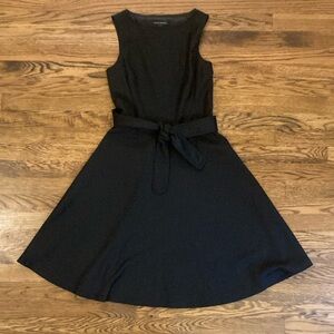EUC Banana Republic Women’s Dress Size 0 Black Sleeveless Wool Lined